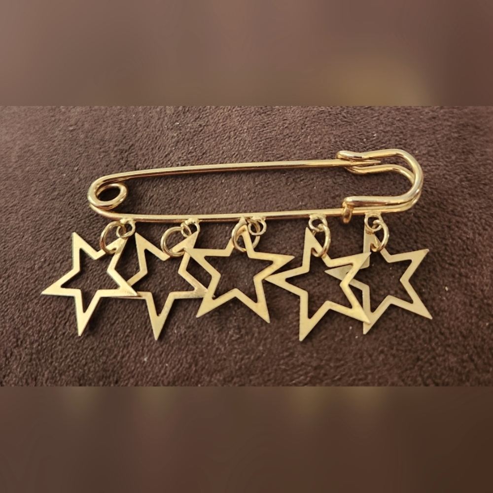 Kilt or Skirt Pin - Vintage - Excellent Condition